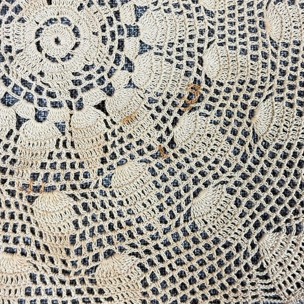 Vintage Handmade Crochet Lace Doily Set 7pc Cream Tan Floral Geometric